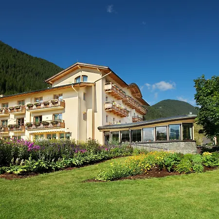 Strandhotel am Weissensee-2